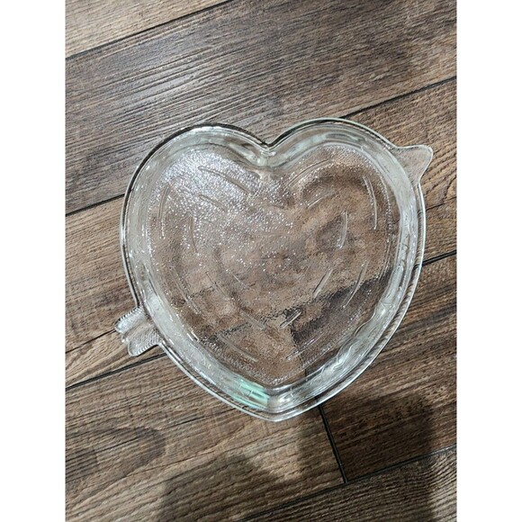 Vintage Safe Bake Heart Shape Glass PIE Dish Cupid Arrow Valentines Made In USA - Picture 4 of 7